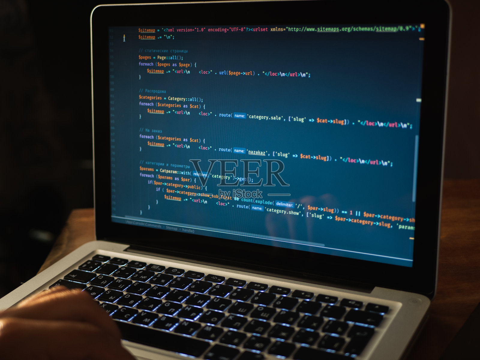 筆記本電腦代碼(網(wǎng)頁(yè)開(kāi)發(fā))照片攝影圖片
